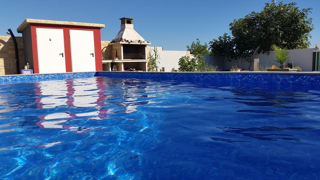 House With Swimming Pool Blue Diamond Apartman Povljana Szoba fotó